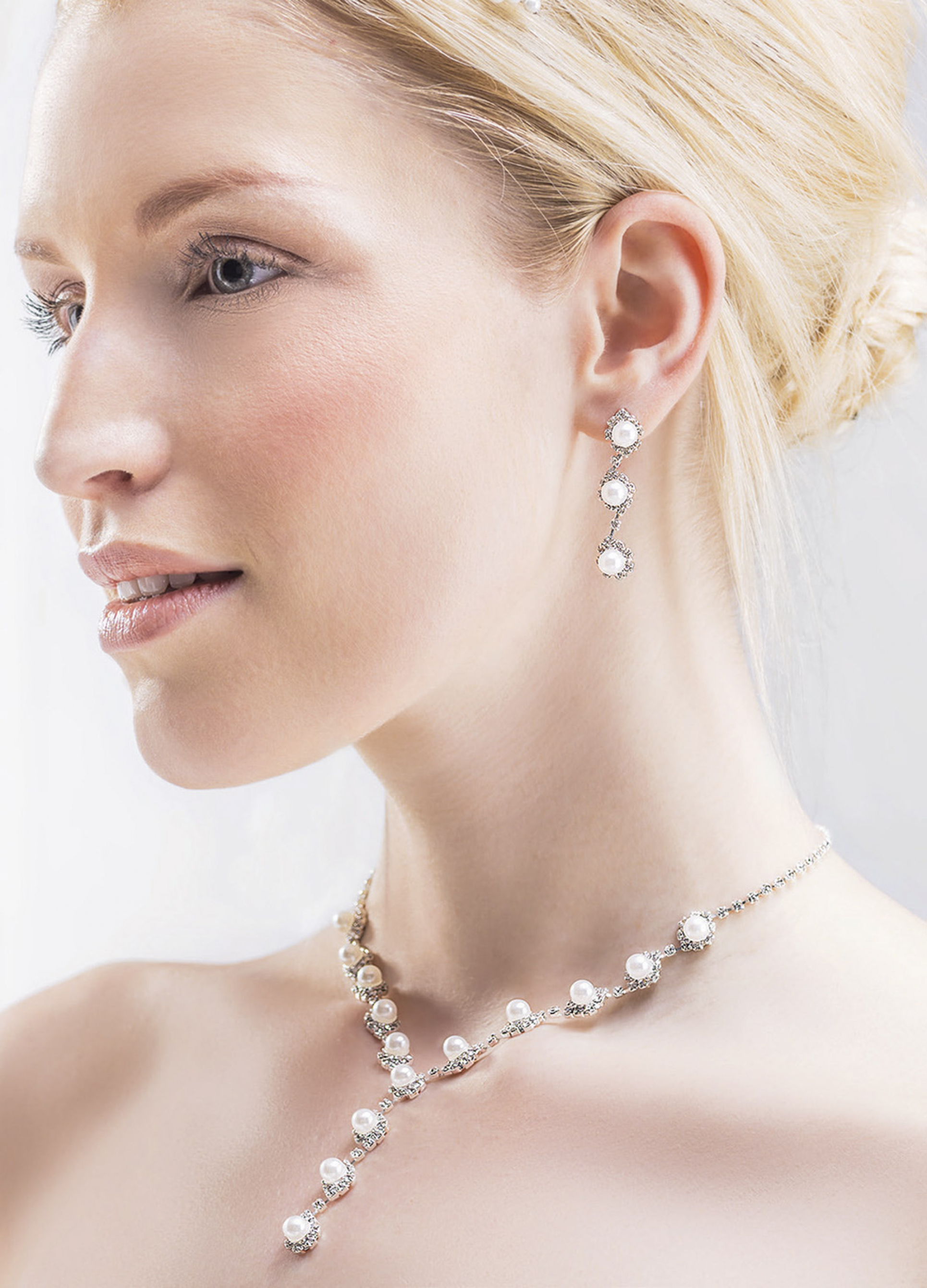 Emmerling Necklace & Earrings 66201